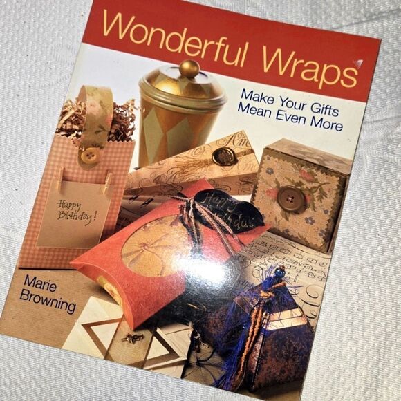 'Wonderful Wraps' Art Book - Picture 1 of 13